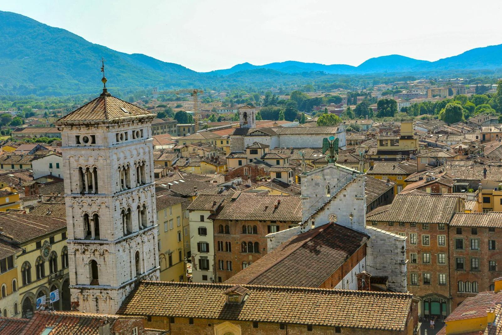 Alimenta Open Space City Center Lucca Buitenkant foto